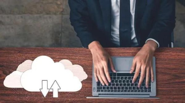 配资大全 飞书飞，钉钉追